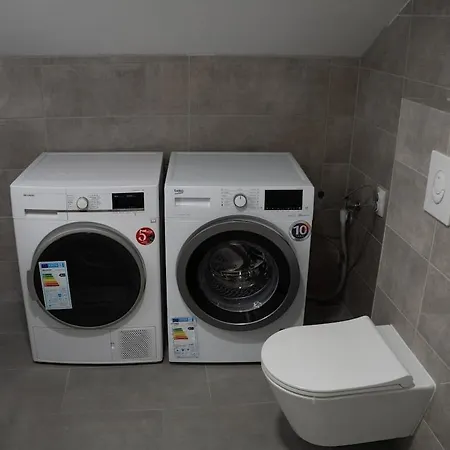 Apartment Stunning View Balcony, Walk To Old Bridge *